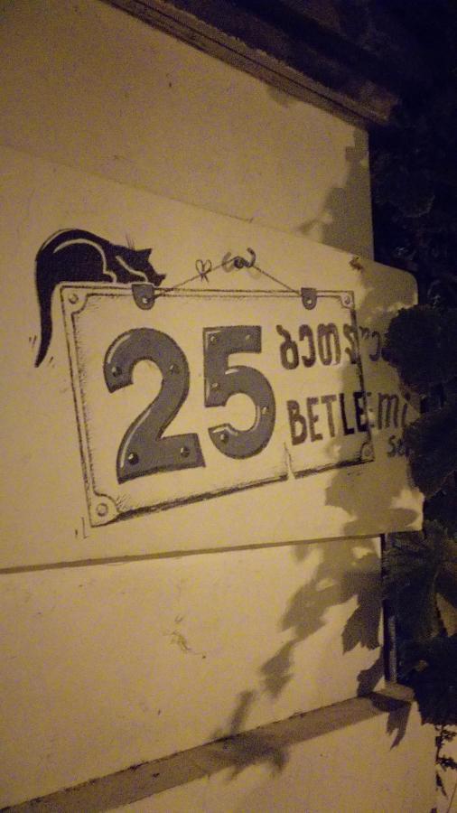 Betlemi25 Hostel Tbilisi Exterior photo