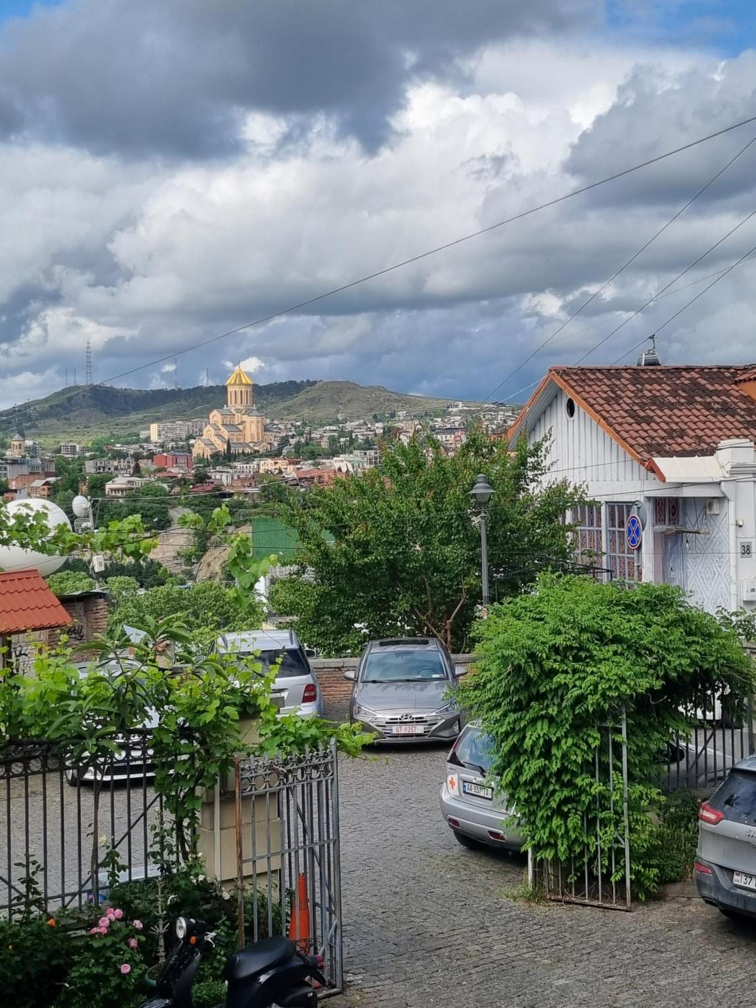 Betlemi25 Hostel Tbilisi Exterior photo